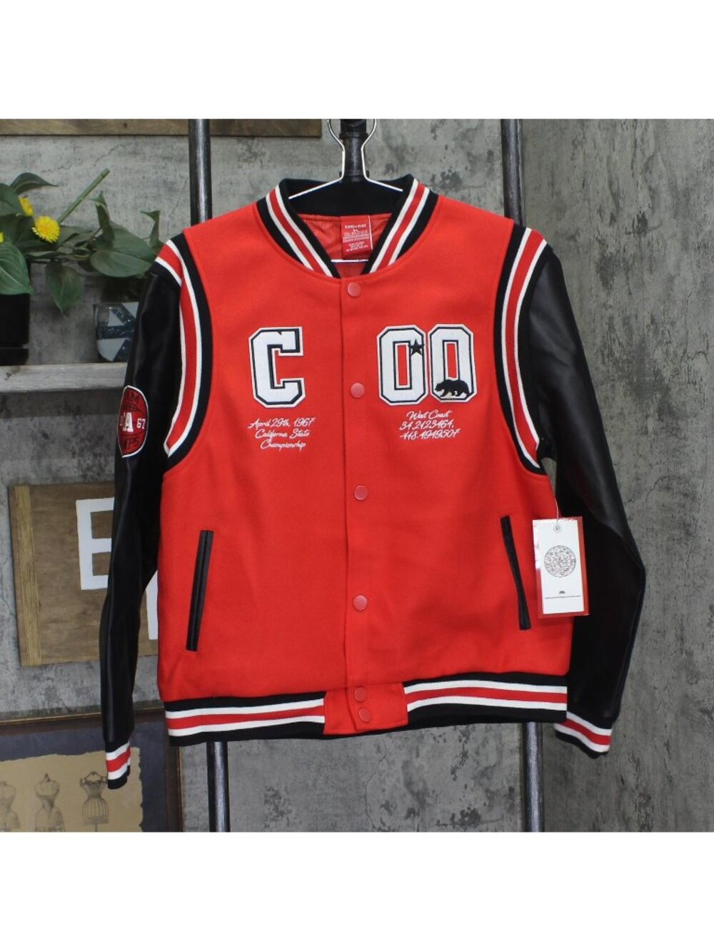 Ring of Fire Front Varsity Jacket California State West Coast Black / Red XL